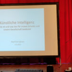 Prof. Manfred Spitzer hält einen Vortrag über KI an der Waldorfschule Marburg